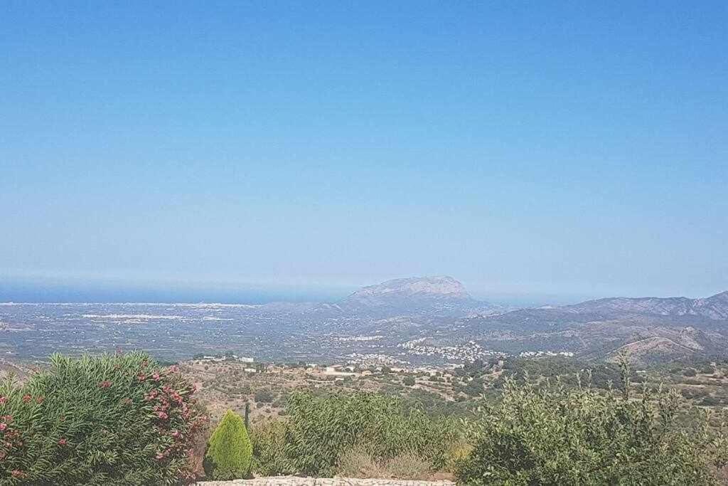 Apartamento A 150M De La Playa Wifi Gratis Denia Exterior photo